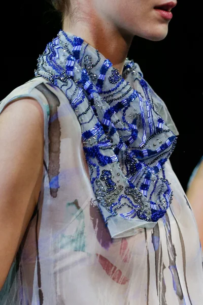 Look 39
